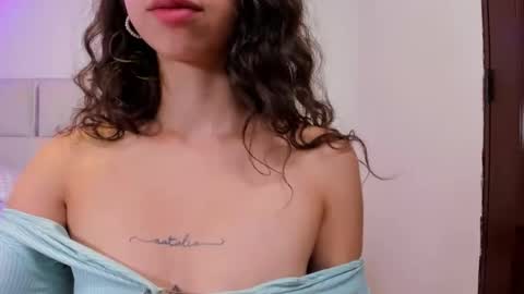 Snapshot of beautiful_2_0 chatting on 12/05/24, 12:30 beautiful_2_0 online show from 12/05/24, 12:30