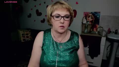 your Lana online show from 03/08/25, 12:41