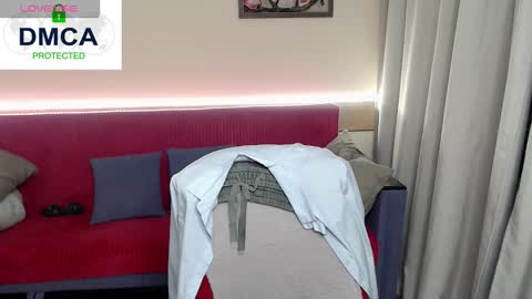 your Lana online show from 11/20/25, 03:18