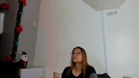 maria online show from 01/02/25, 07:07