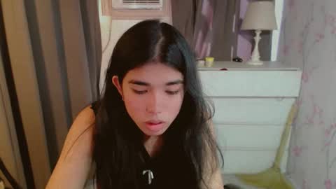 TRIXIE online show from 04/23/26, 06:03