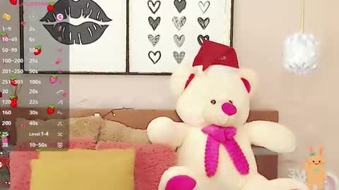 Snapshot of beautty_pink chatting on 12/29/24, 04:51 beautty_pink online show from 12/29/24, 04:51