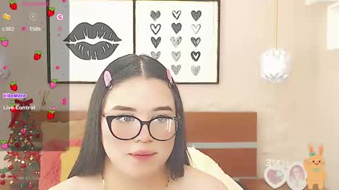Snapshot of beautty_pink chatting on 12/30/24, 07:53 beautty_pink online show from 12/30/24, 07:53