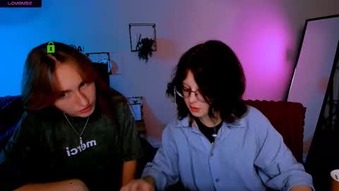 Snapshot of beauty_ginger chatting on 09/22/25, 01:35 beauty_ginger online show from 09/22/25, 01:35