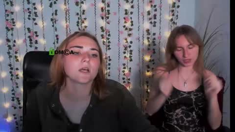 Snapshot of beauty_ginger chatting on 09/25/25, 01:04 beauty_ginger online show from 09/25/25, 01:04