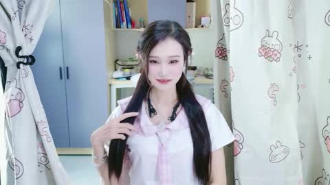 beauty_hanhan online show from 10/12/25, 04:22