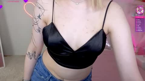Snapshot of beauty_sashaxx chatting on 05/07/26, 07:08 beauty Sasha online show from 05/07/26, 07:08