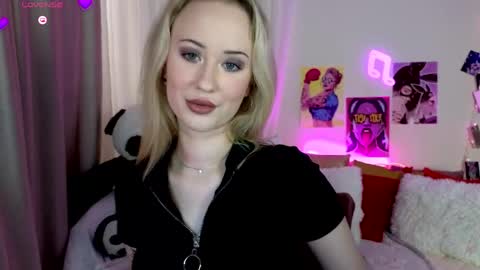 Snapshot of beauty_sashaxx chatting on 06/01/26, 03:14 beauty Sasha online show from 06/01/26, 03:14