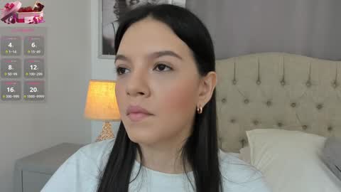 Snapshot of beautyari_ chatting on 02/27/25, 12:23 Ariana Reyes online show from 02/27/25, 12:23