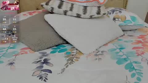 Snapshot of beautyari_ chatting on 02/28/25, 03:26 Ariana Reyes online show from 02/28/25, 03:26