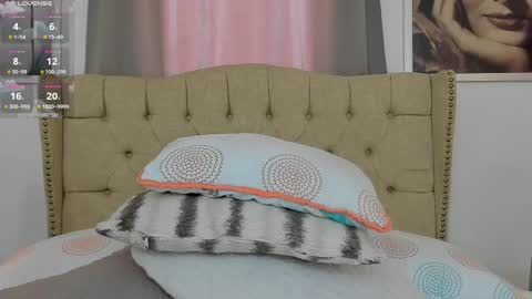 Snapshot of beautyari_ chatting on 03/08/25, 03:24 Ariana Reyes online show from 03/08/25, 03:24