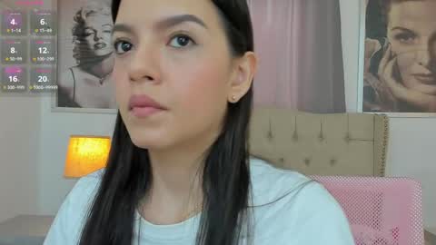 Ariana Reyes online show from 04/17/26, 12:08