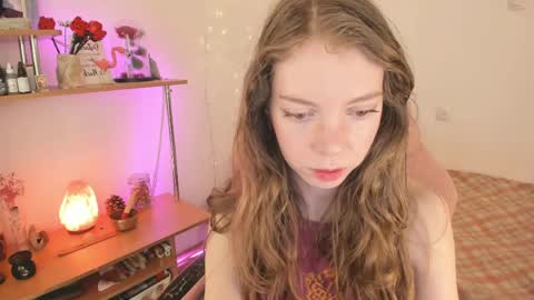 Snapshot of beautyeliise chatting on 06/09/26, 08:04 Eliise online show from 06/09/26, 08:04
