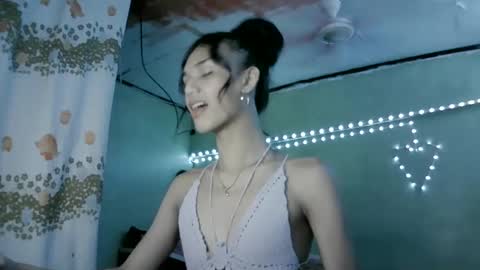 beautyhotasia123 online show from 12/03/24, 07:00