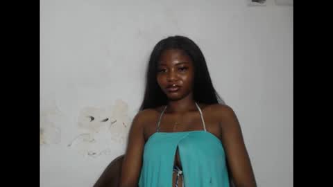 Snapshot of beautyslut1 chatting on 02/23/26, 07:33 beautyslut1 online show from 02/23/26, 07:33