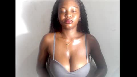 beautyslut1 online show from 03/25/26, 05:13