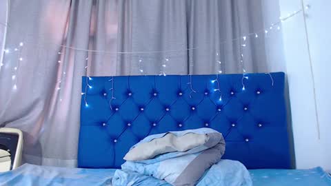 Snapshot of beautyyebonyy chatting on 01/08/25, 04:11 Abby online show from 01/08/25, 04:11