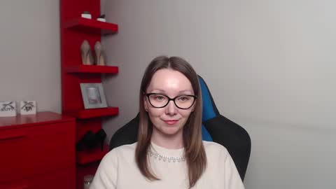 Zoe online show from 02/25/25, 10:47