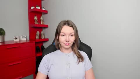 Zoe online show from 09/15/25, 05:29