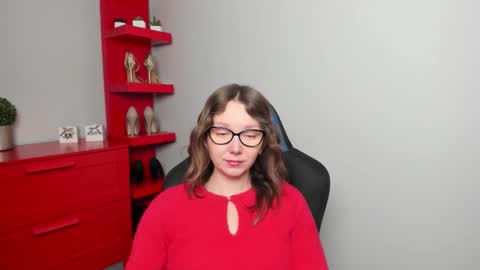 Zoe online show from 11/03/25, 06:36