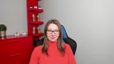 Zoe online show from 11/06/25, 06:36