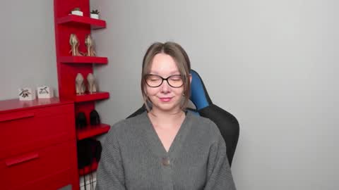 Zoe online show from 11/26/25, 08:15