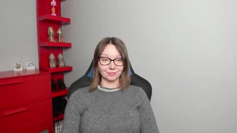 Zoe online show from 02/13/26, 08:10