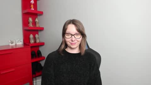 Zoe online show from 02/23/26, 07:39