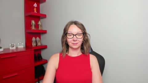 Zoe online show from 07/16/26, 05:46
