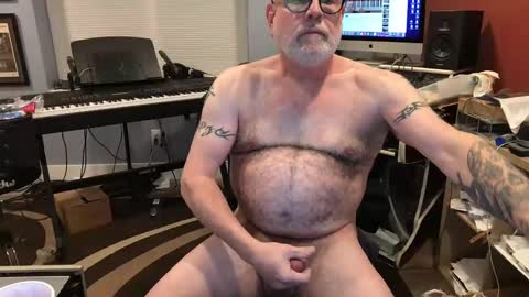 Snapshot of beavermower chatting on 01/26/25, 07:53 beavermower online show from 01/26/25, 07:53