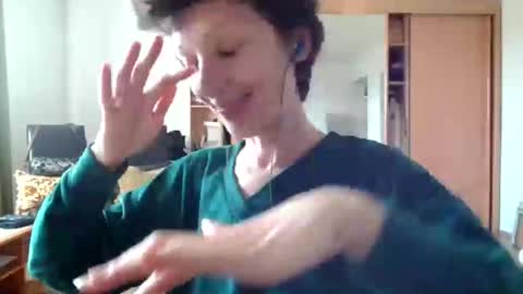 Snapshot of bebacksooon chatting on 05/11/26, 02:56 Raluca online show from 05/11/26, 02:56