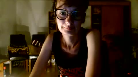 Snapshot of bebacksooon chatting on 07/14/26, 07:30 Raluca online show from 07/14/26, 07:30