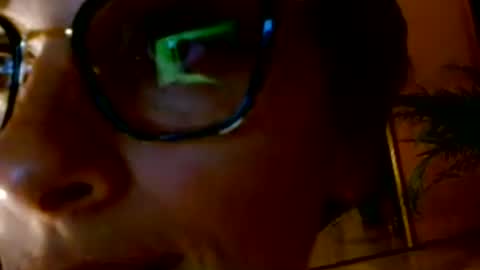 Snapshot of bebacksooon chatting on 07/31/26, 06:18 Raluca online show from 07/31/26, 06:18