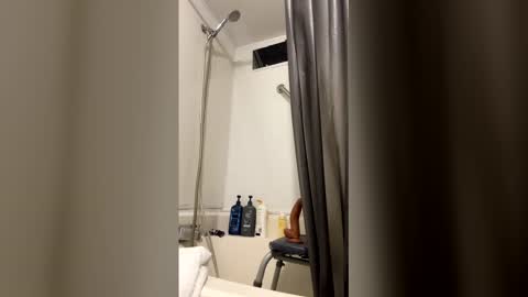 bebegirl6 online show from 04/13/26, 11:10