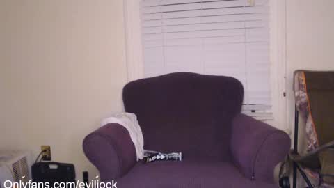 bebe  dust online show from 12/19/24, 01:50