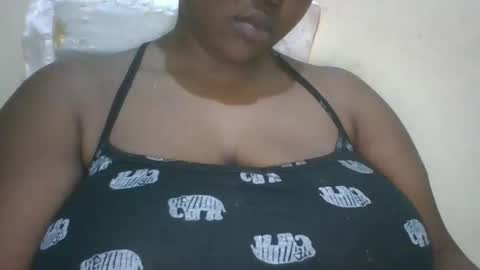 bebswee21 online show from 05/05/26, 10:23