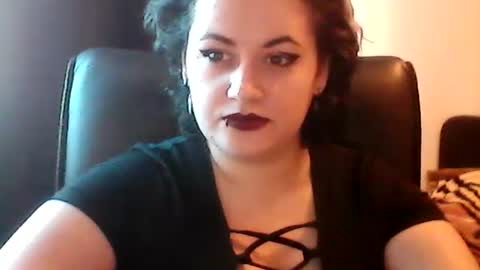 Becca-Van-Boa online show from 02/04/25, 10:10