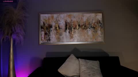 Am Becca online show from 09/09/25, 07:13