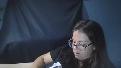 beccabee37 online show from 09/23/25, 02:14