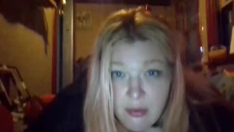 Snapshot of beccadream420 chatting on 02/06/26, 10:40 beccadream420 online show from 02/06/26, 10:40