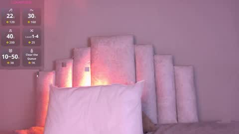 Beecckkkaaa online show from 04/18/26, 01:15