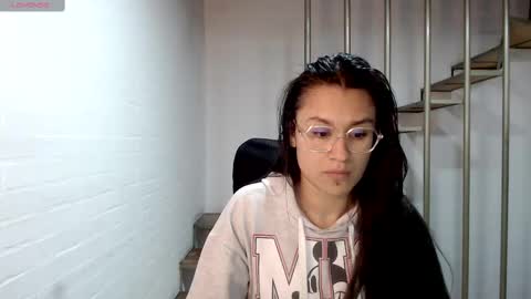 Daniela online show from 03/10/25, 06:49