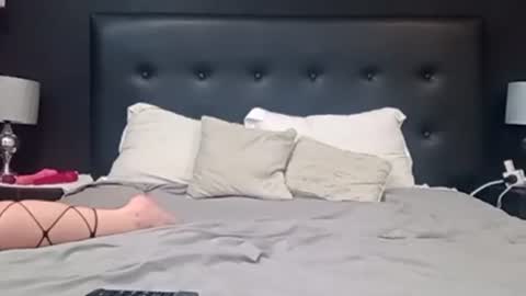 BECKY BOO  online show from 11/30/25, 03:54