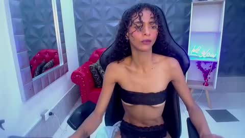 becky_lynch_102 online show from 01/08/26, 11:45