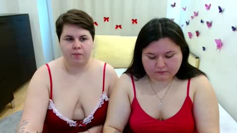 BeckyAndEllen online show from 10/11/25, 10:25