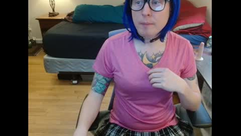 Snapshot of beckyking chatting on 01/05/25, 06:45 BeckyKinkg online show from 01/05/25, 06:45