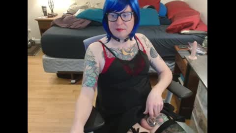 Snapshot of beckyking chatting on 03/01/25, 01:53 BeckyKinkg online show from 03/01/25, 01:53