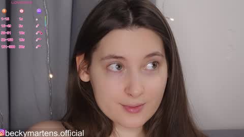 BeckyMartens come join me on    while im offline here  online show from 02/03/26, 06:40