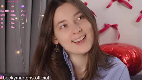 BeckyMartens come join me on    while im offline here  online show from 02/13/26, 04:19