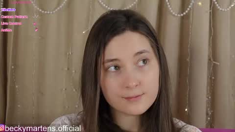 Snapshot of beckymartens chatting on 05/20/26, 03:24 BeckyMartens come join me on while im offline here online show from 05/20/26, 03:24